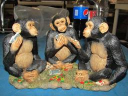 Monkies Playing Cards Figurine - con 980