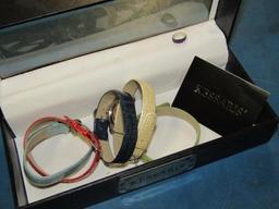 Kessaris 5 Bands and Wrist Watch - con 686
