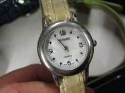 Kessaris 5 Bands and Wrist Watch - con 686