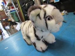 White Tiger Cub - con 1026