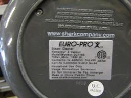 Shark Clothes Steamer - con 982