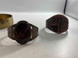 Four Bracelets - con 915