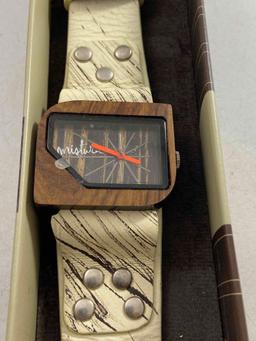 Mistora Watch - New - con 653