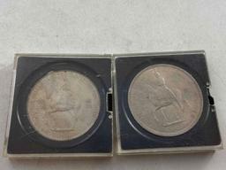 Pair of 1953 Elizabeth II Commemorative Coins - con 346