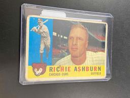 1960 Topps Richie Ashburn Card - Con 346