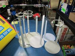 9 Large Doll Stands - con 979