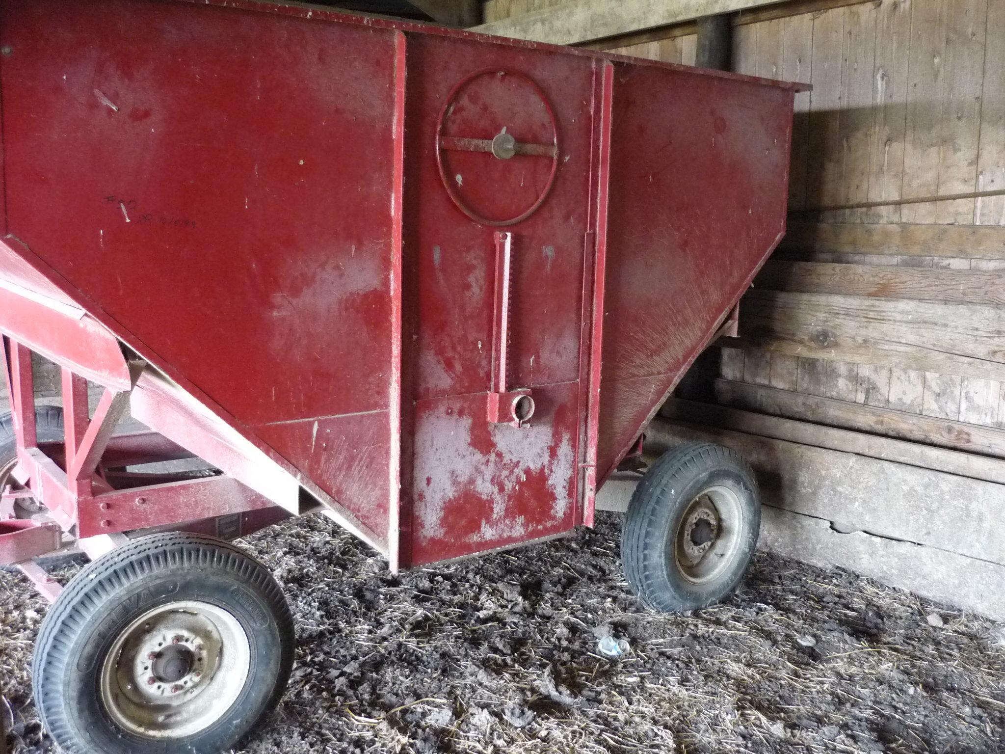 M&W Little Red Wagon