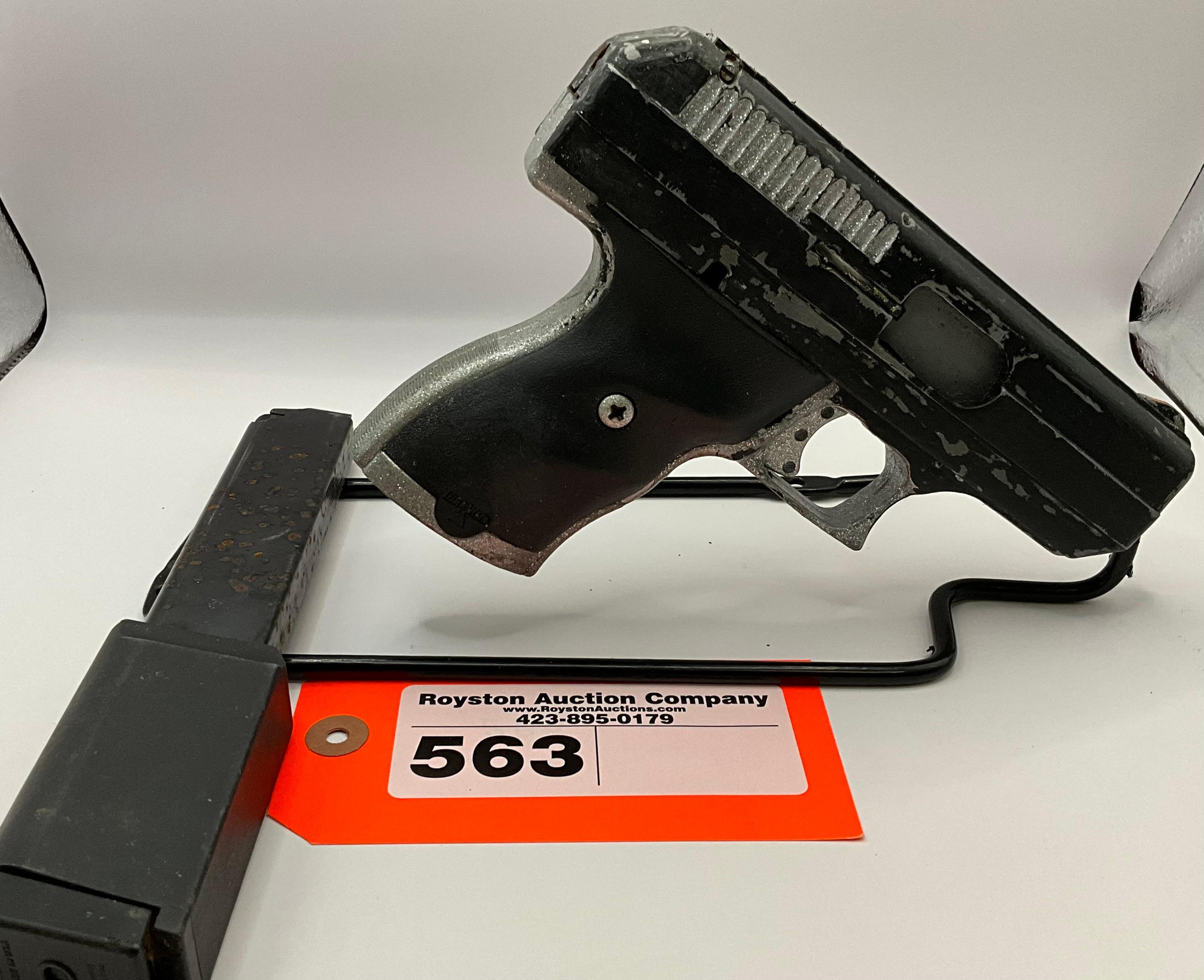 HI-POINT C9 9mm C28( finish poor cond)