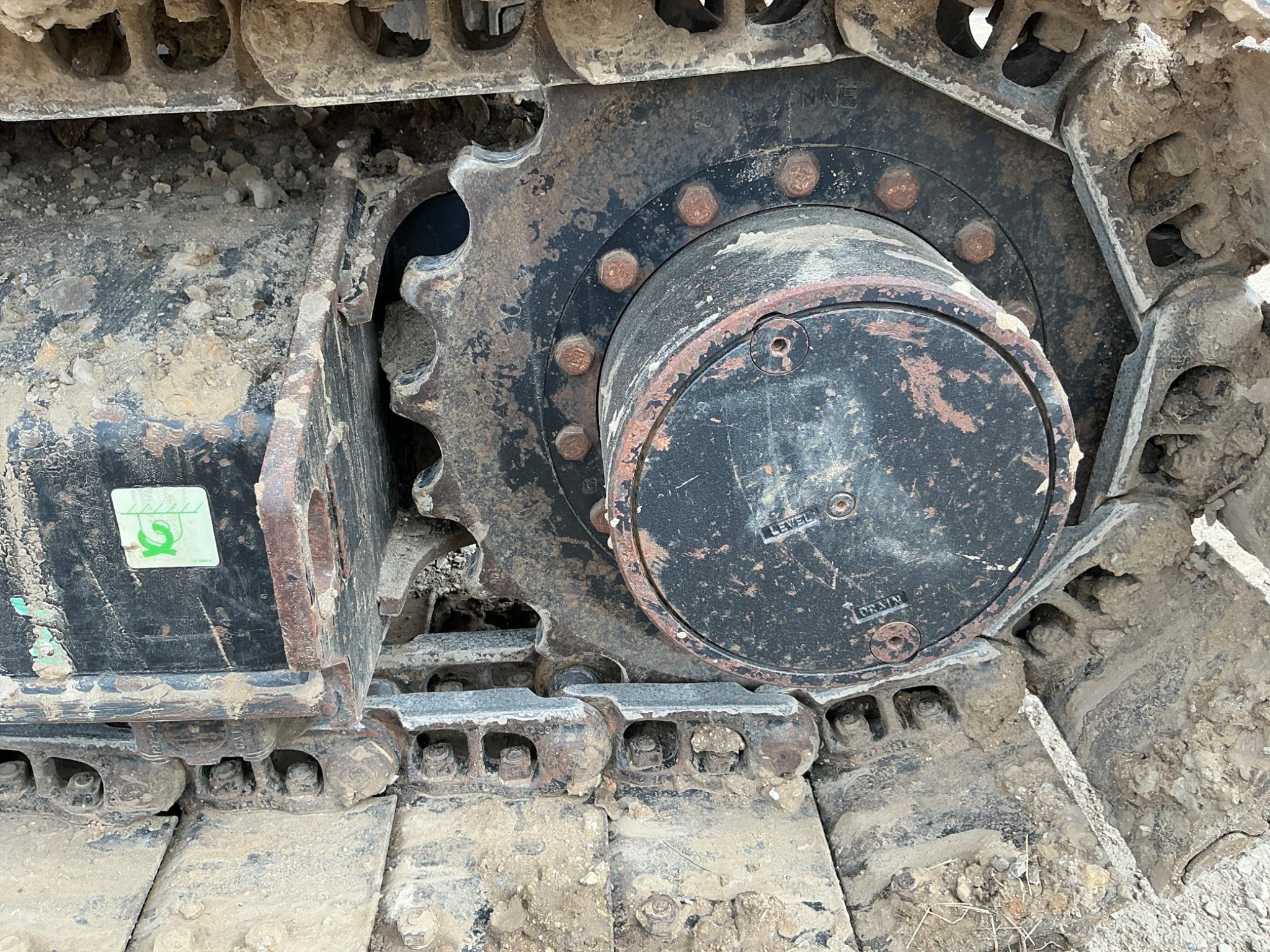 Midi excavator