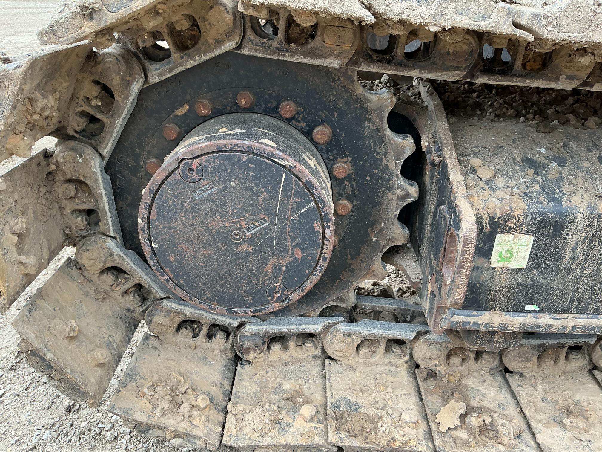 Midi excavator