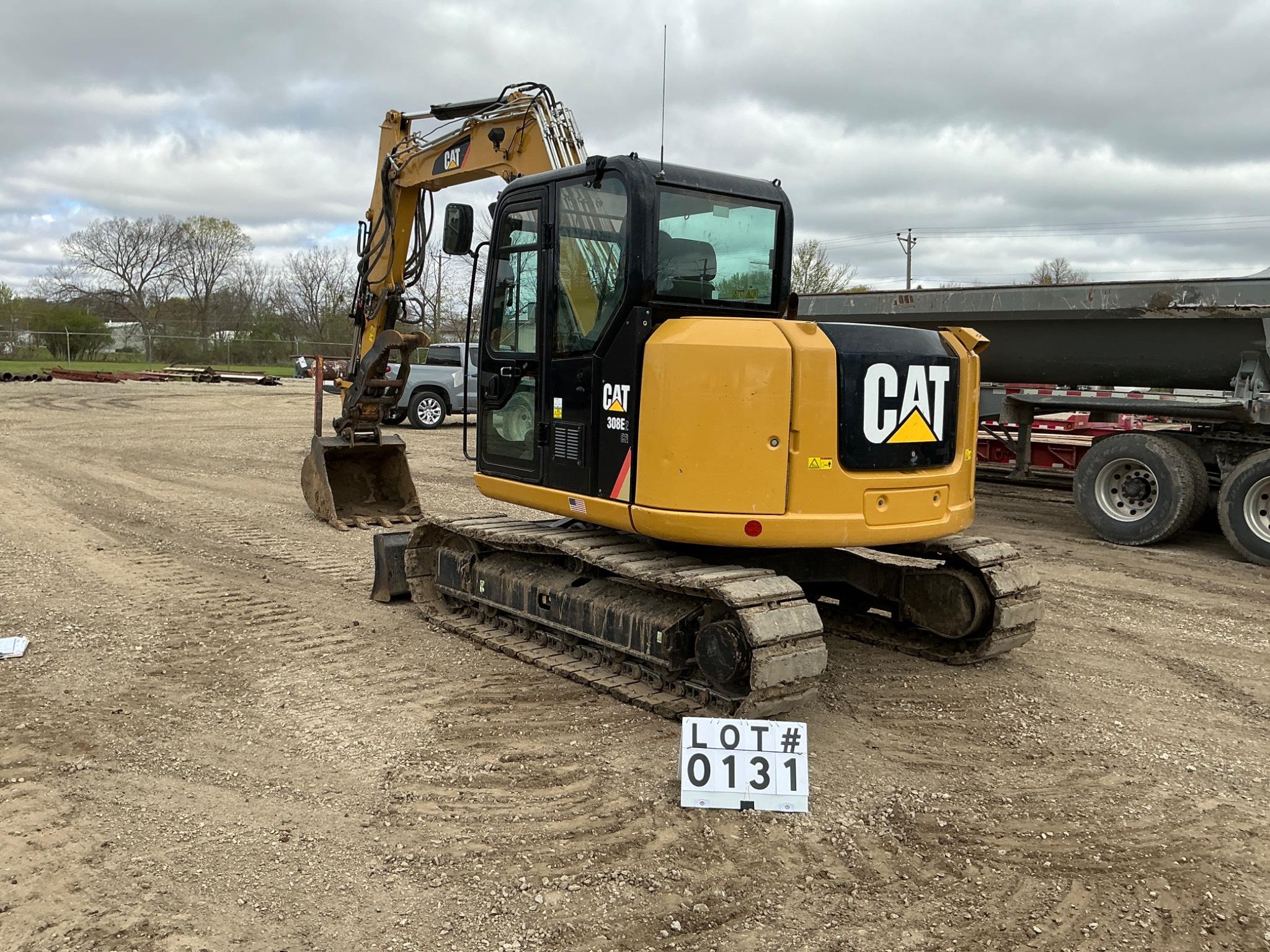 Midi excavator