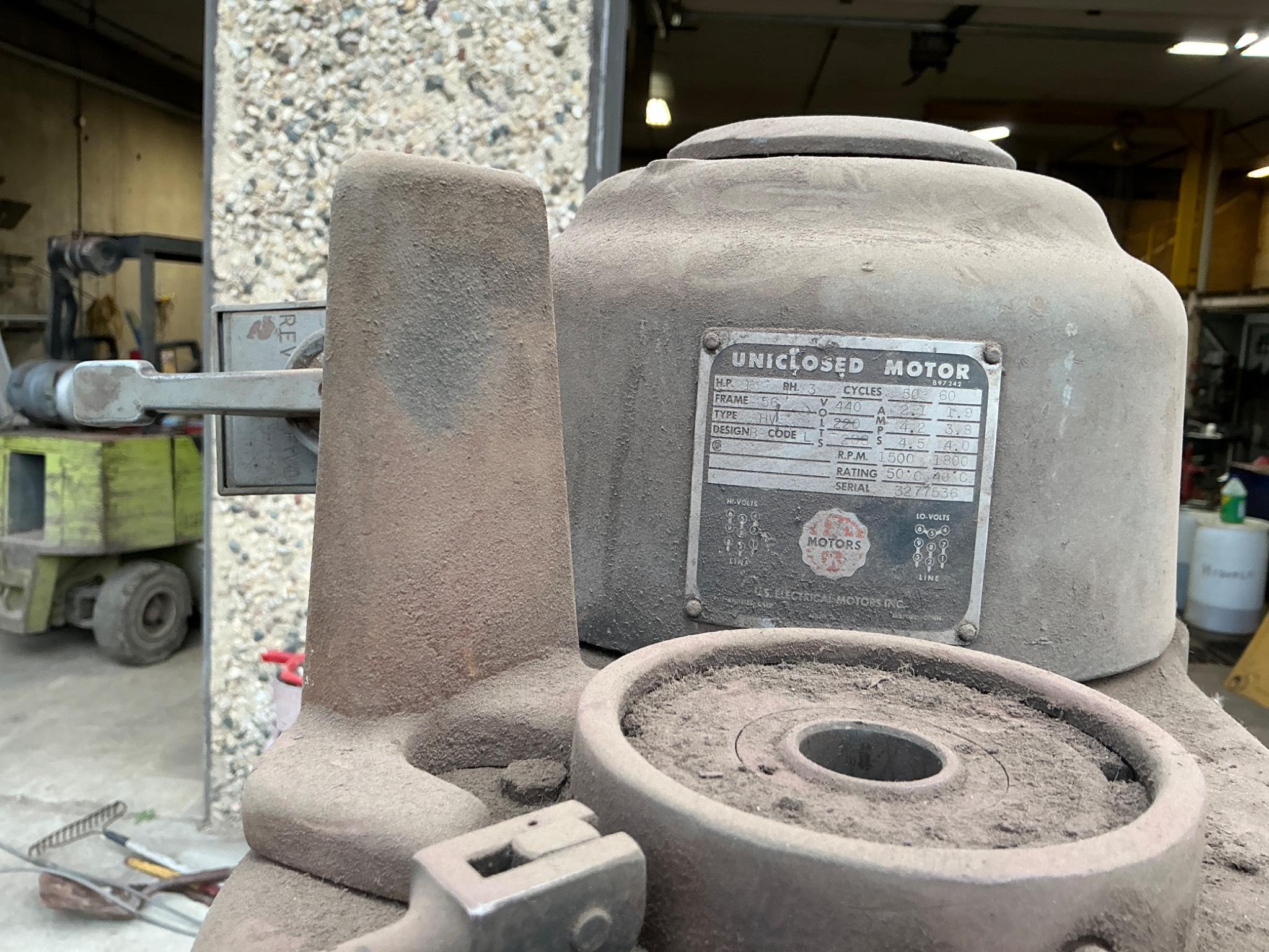 Vertical Milling Machine