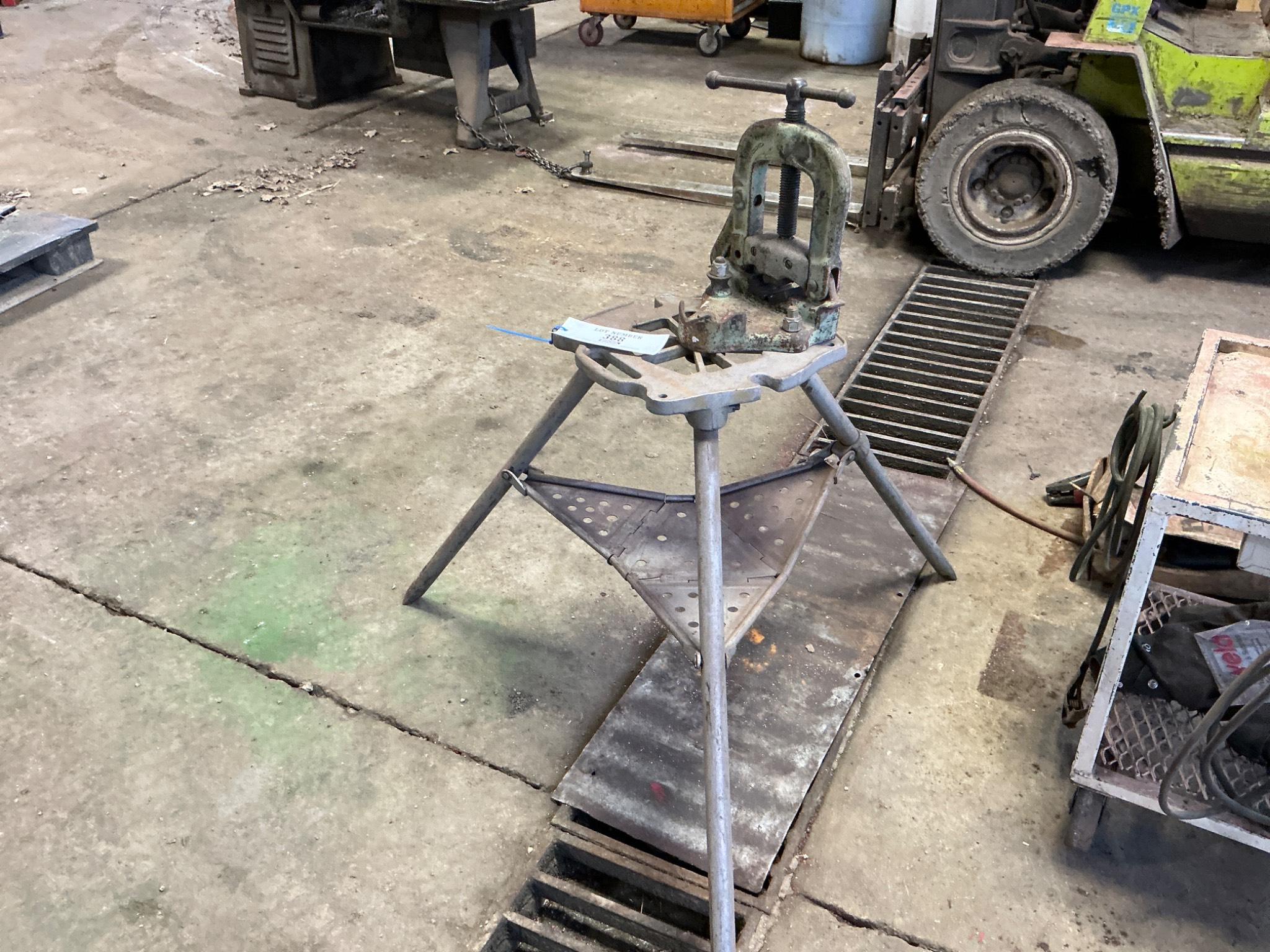 Pipe Vise Stand
