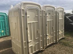 Porta Pottys Lot Consists Of 5 Porta Potty’s 7854 Location: Atascosa, TX