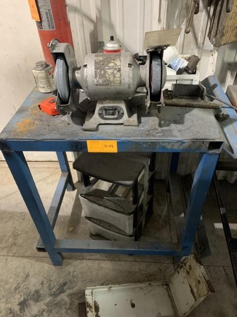 2’ Metal Shop Table With 6" Bench Grinder 9029 Location: Farmington,NM(LOT