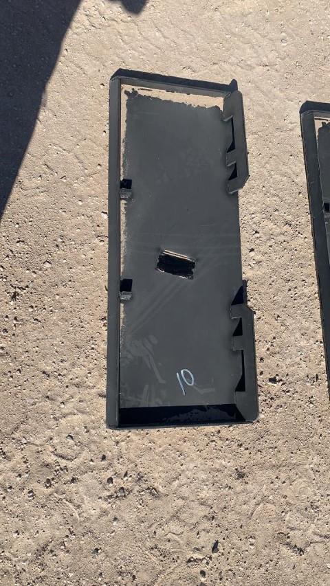 Skid Steer Attachment Plate Location: Odessa, TX