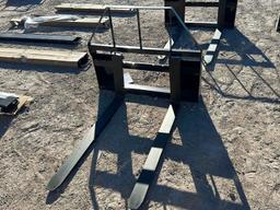 SKID STEER FORK ATTACHMENT