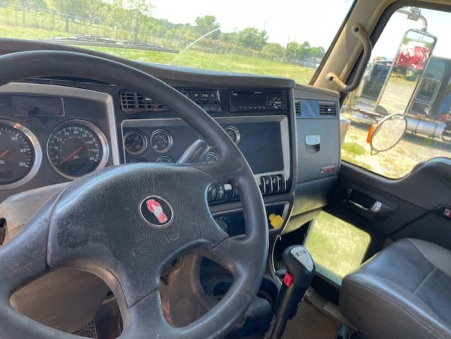 2018 KENWORTH W900 DAYCAB (INOPERABLE)