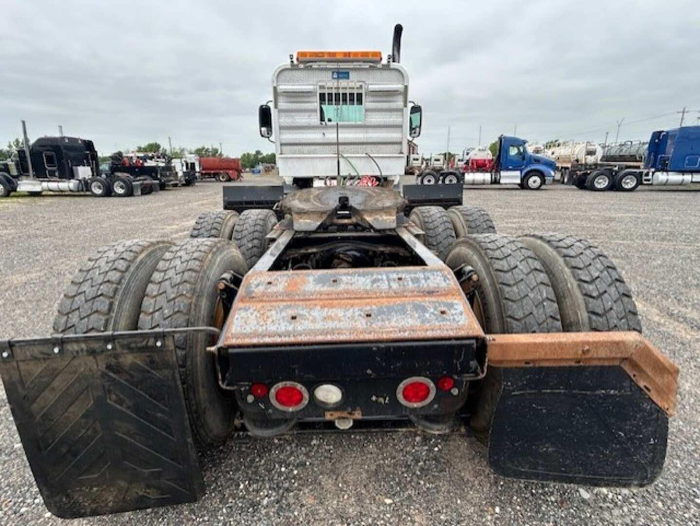 2012 MACK CXU613 DAY CAB