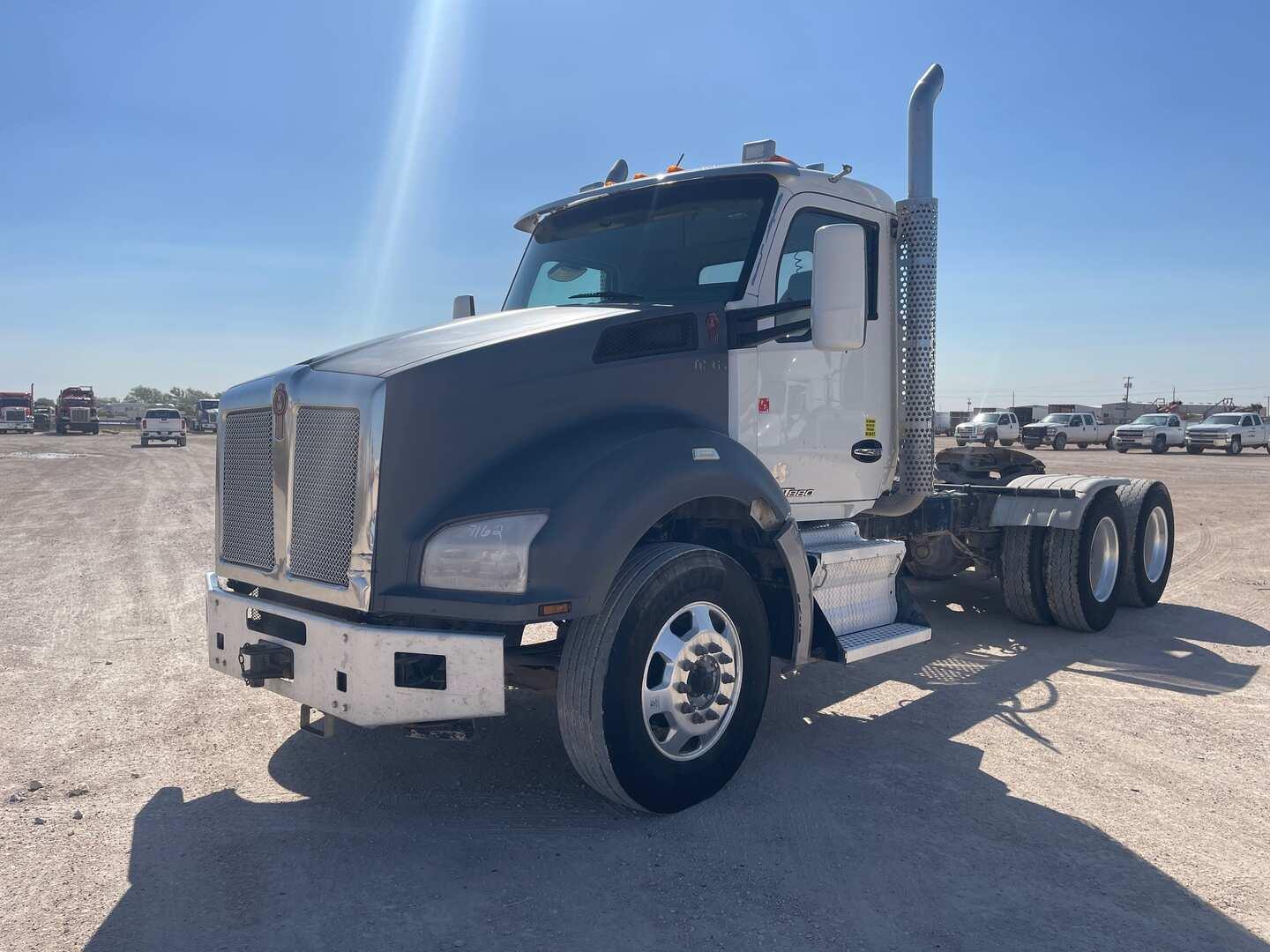 2016 KENWORTH  T880