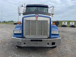 2011 KENWORTH T800 DAYCAB