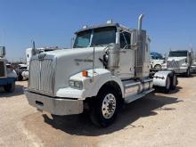 2011 WESTERN STAR 4900