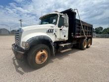 Mack CTP713 DUMP TRUCK