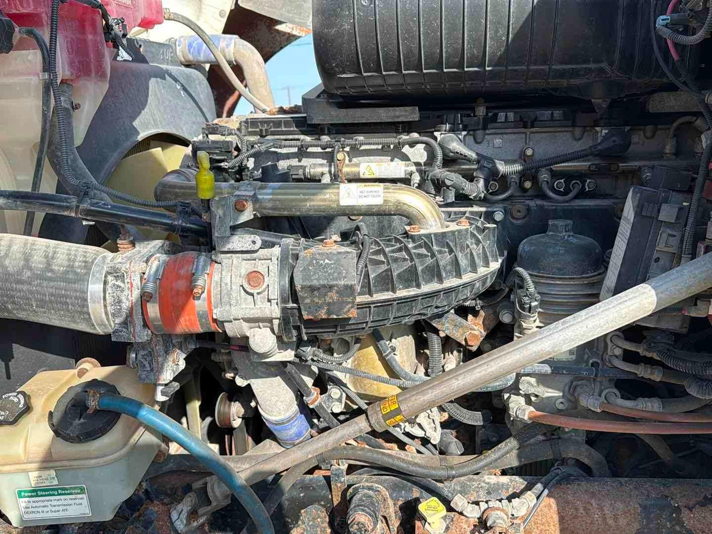 2014 FREIGHTLINER CASCADIA