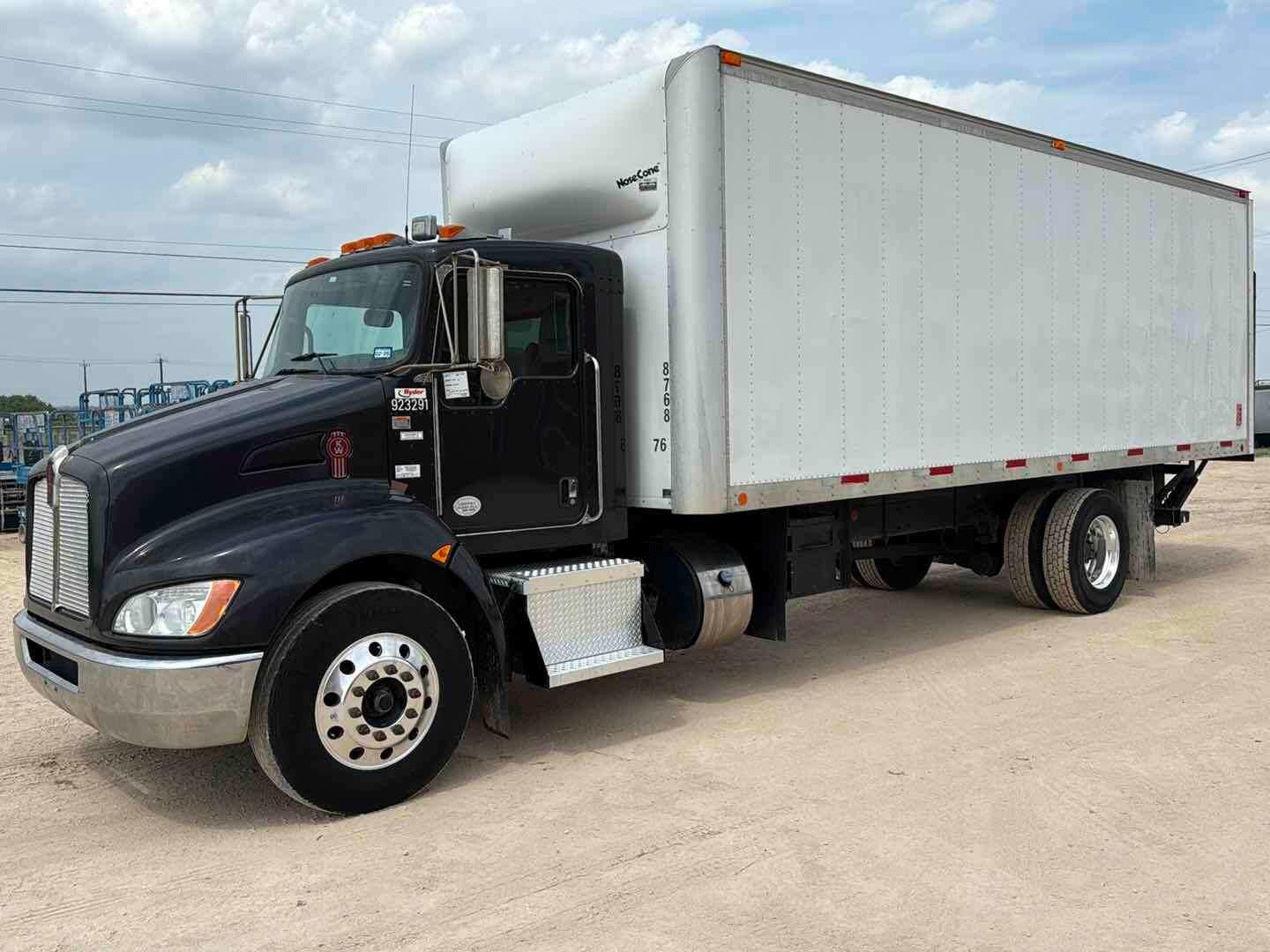 2019 KENWORTH T3 SERIES