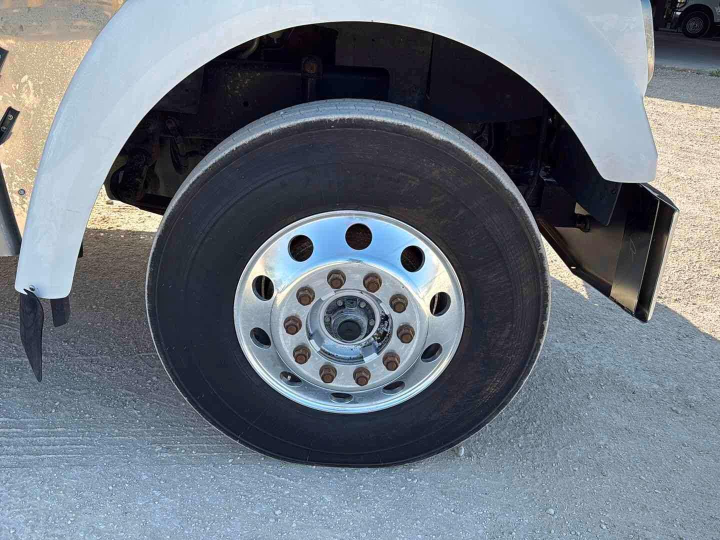 2014 FREIGHTLINER CASCADIA