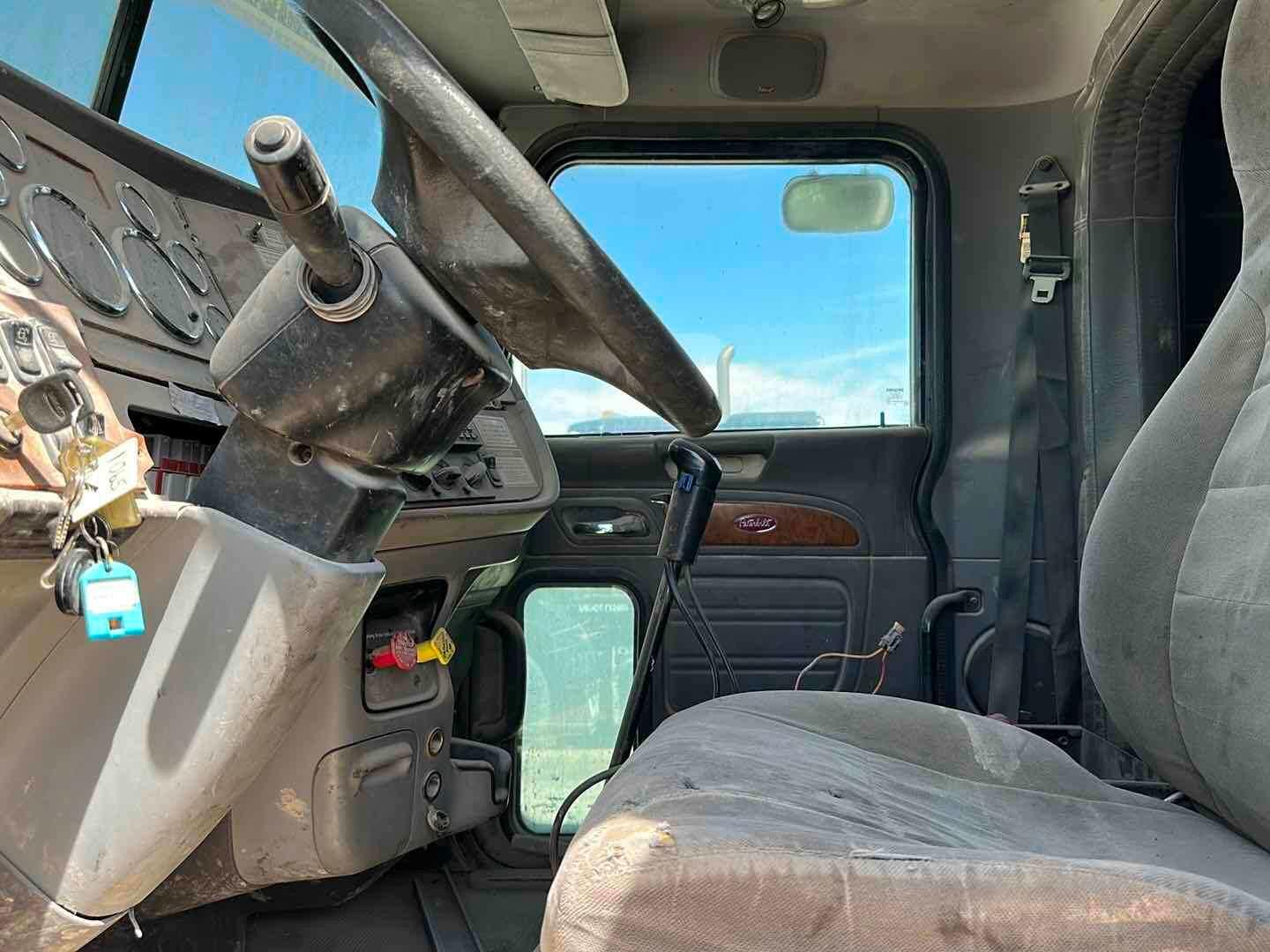 2007 PETERBILT 378 CRANE TRUCK(INOPERABLE)