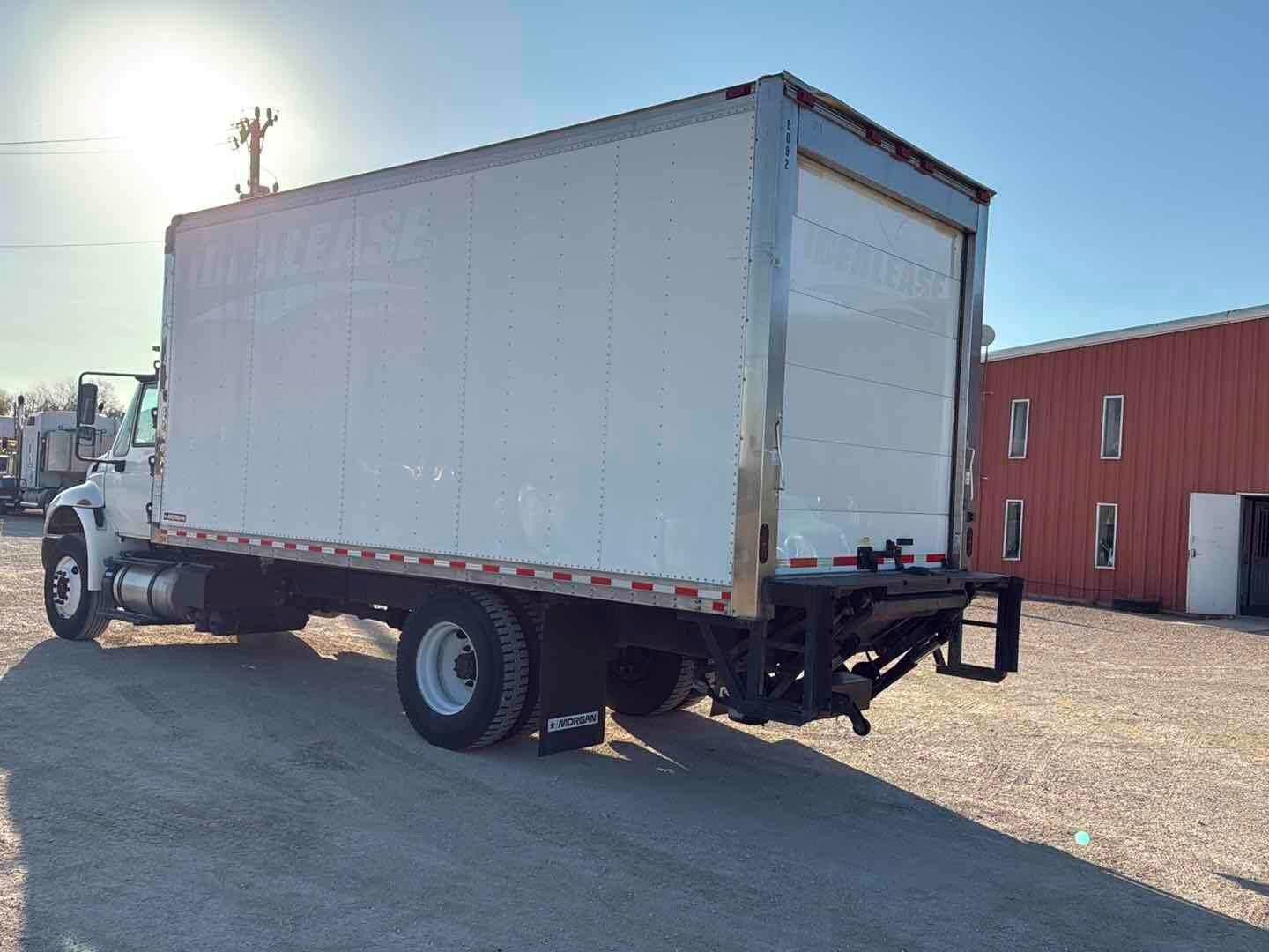 2017 INTERNATIONAL MA025