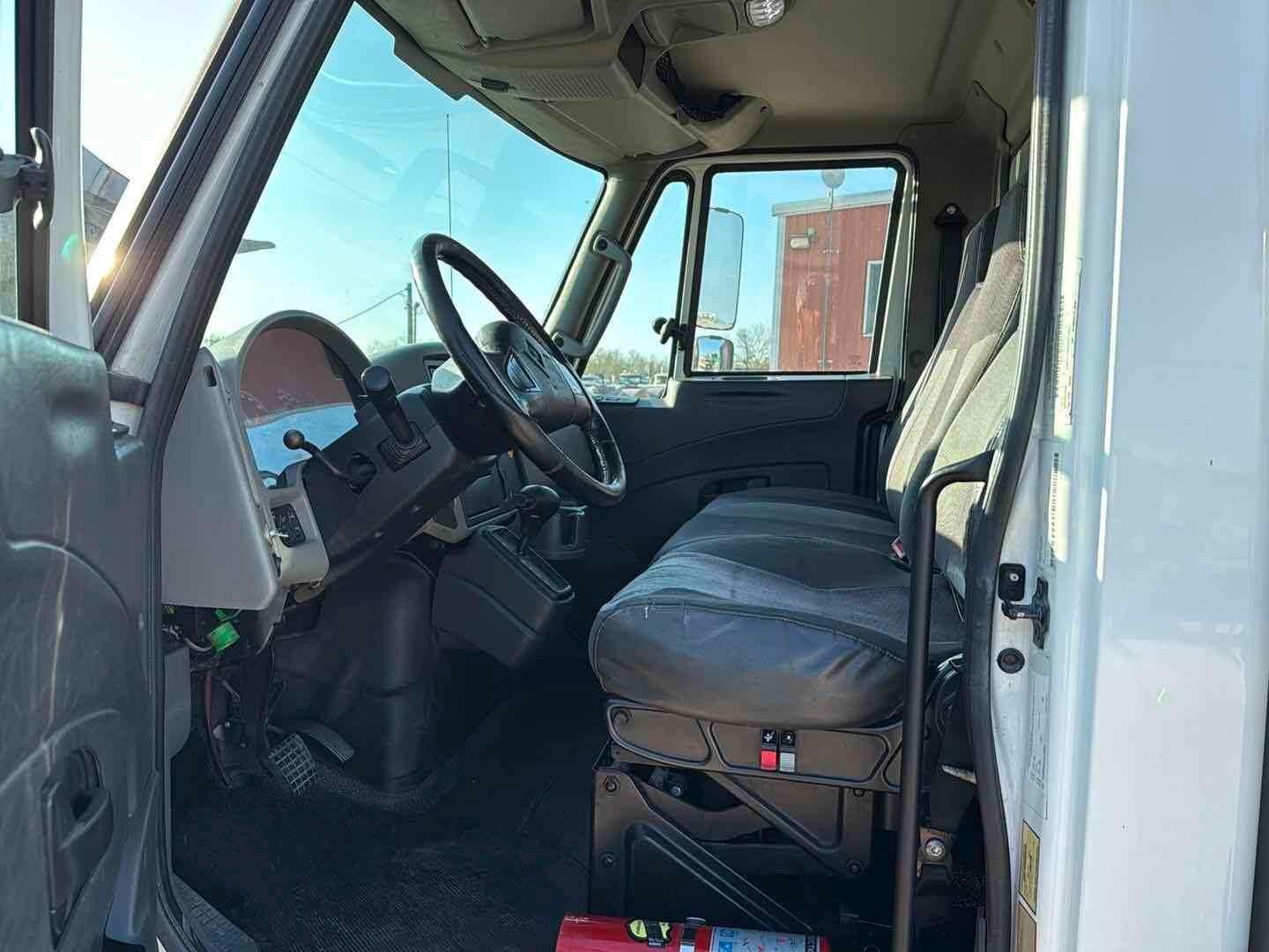 2017 INTERNATIONAL MA025