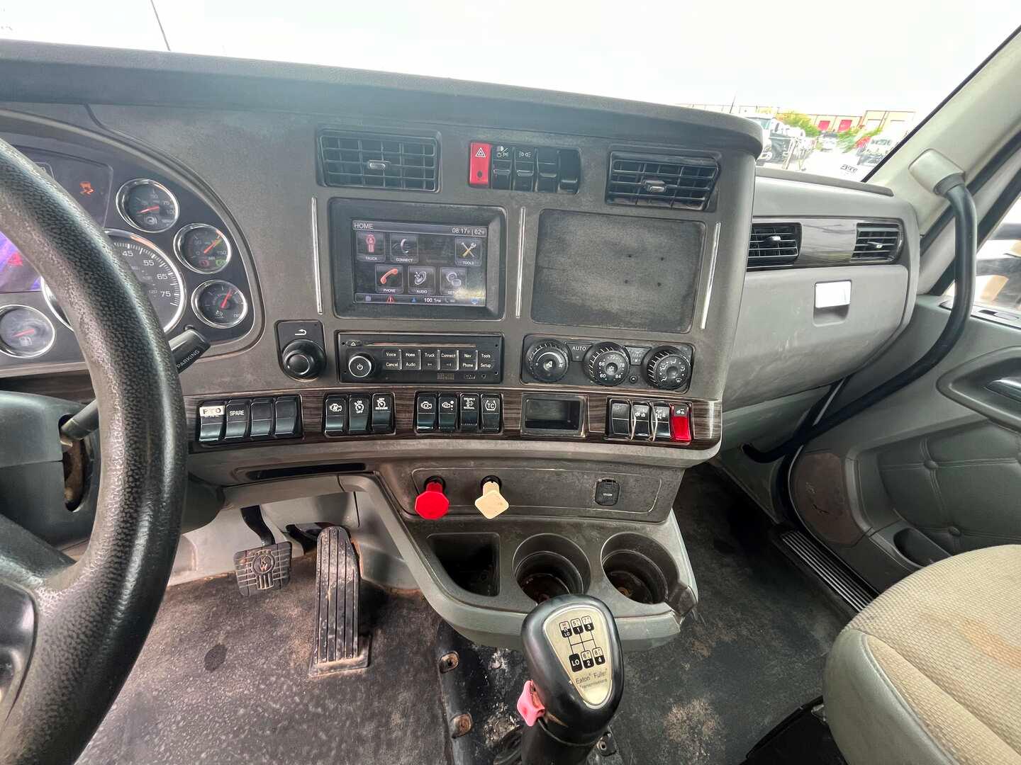 2014 KENWORTH T680