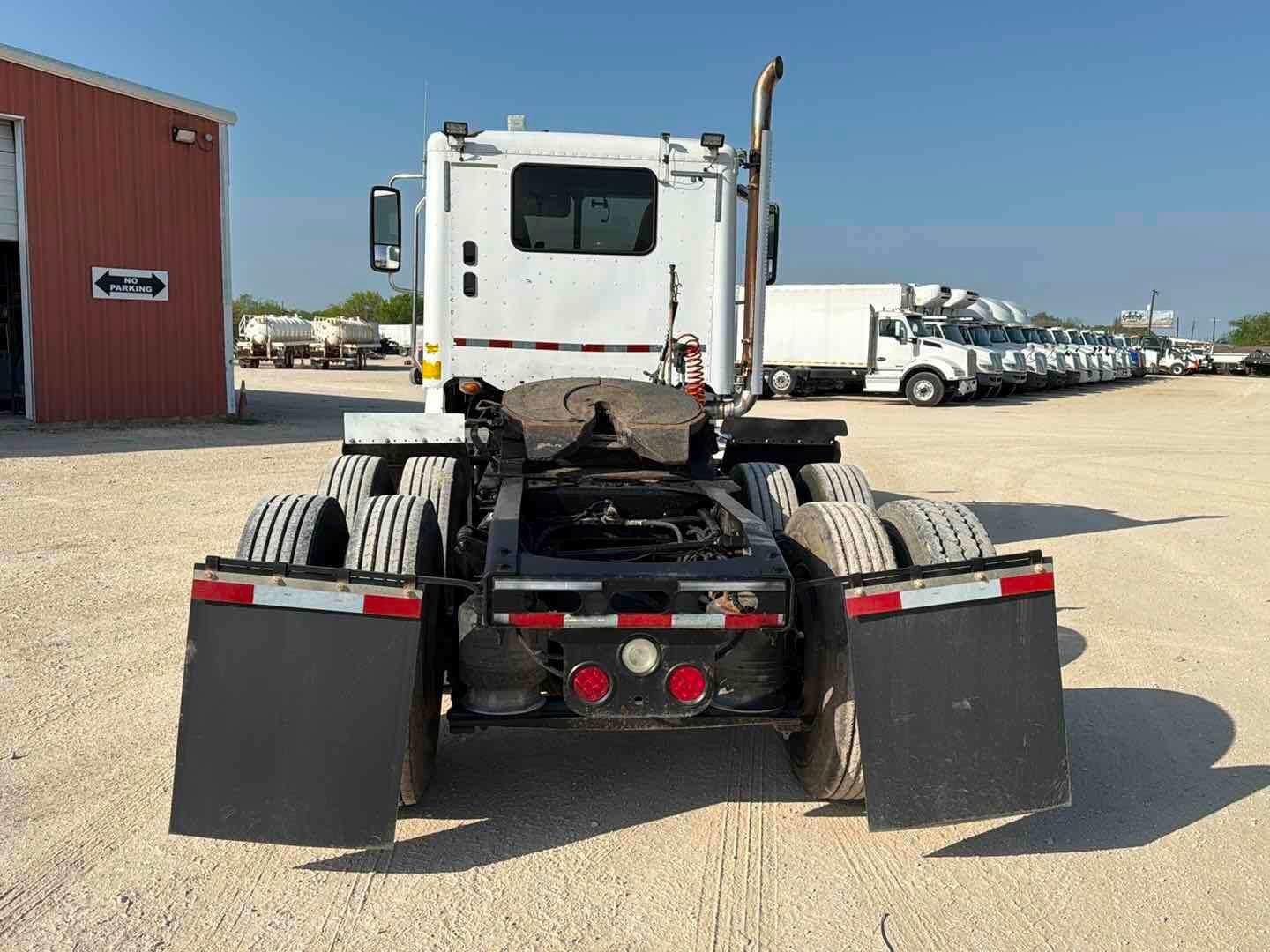 2014 FREIGHTLINER CASCADIA