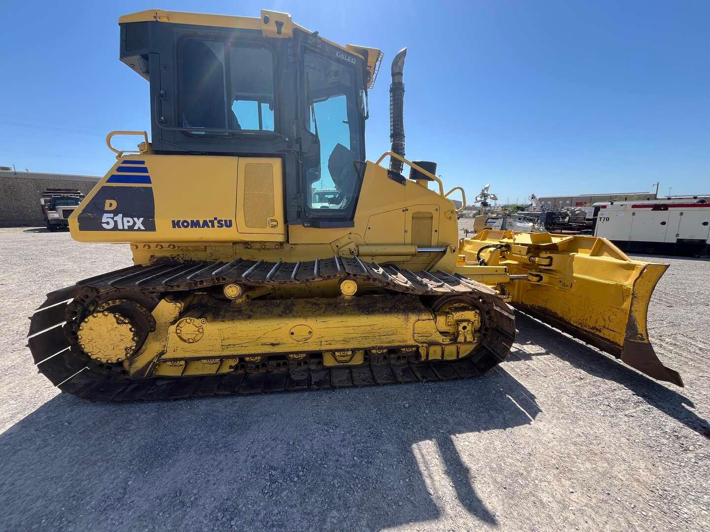 KOMATSU D51PX-22
