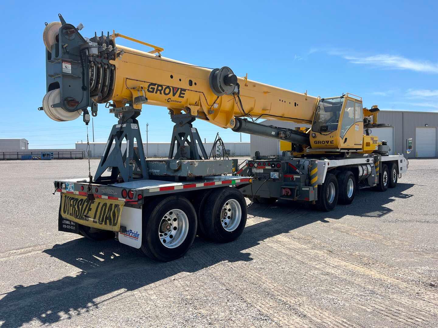 2011 GROVE TMS900E TRUCK CRANE