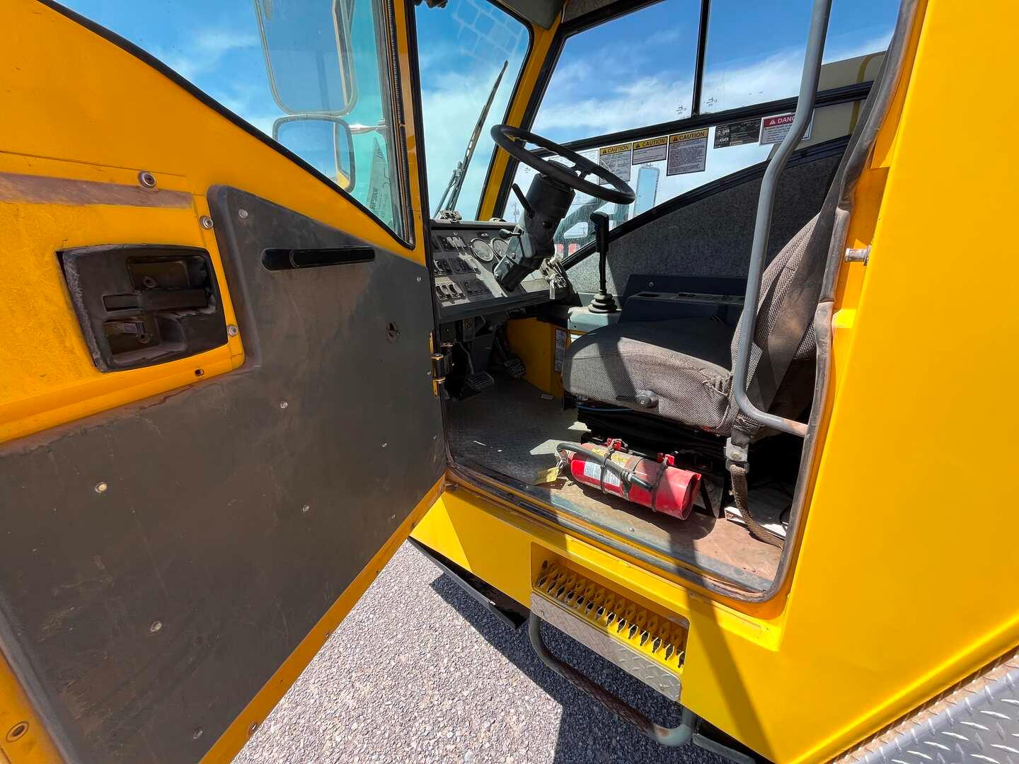 2011 GROVE TMS900E TRUCK CRANE