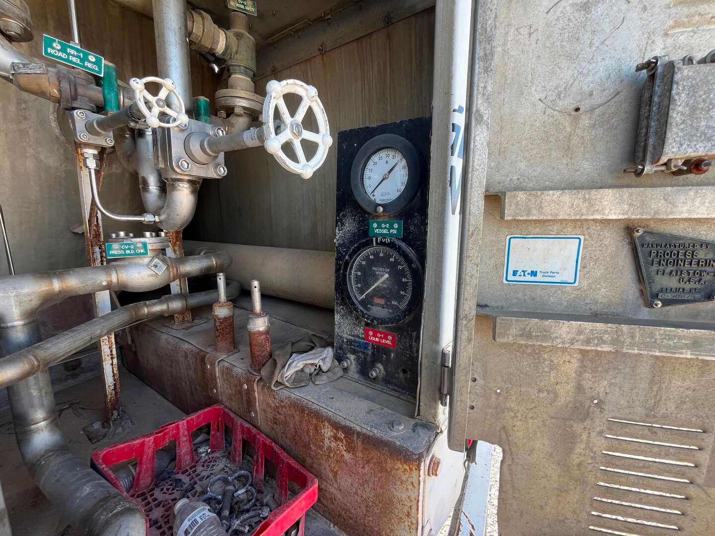 1994 PROCESS ENGINEERING NITROGEN TRANSPORT TRAILER