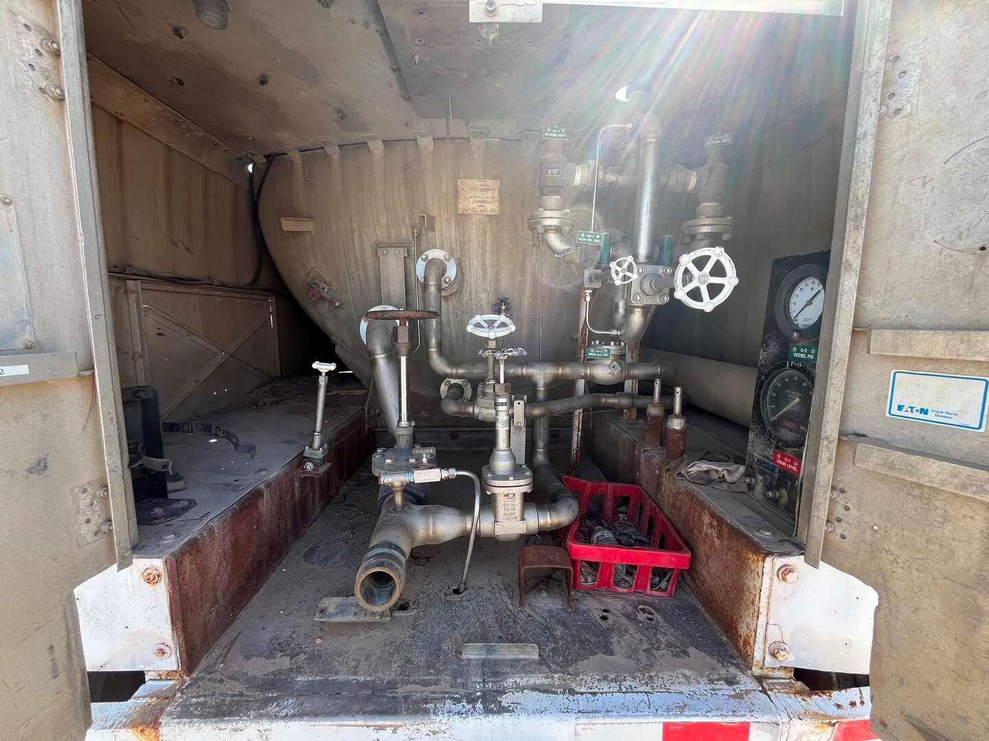 1994 PROCESS ENGINEERING NITROGEN TRANSPORT TRAILER