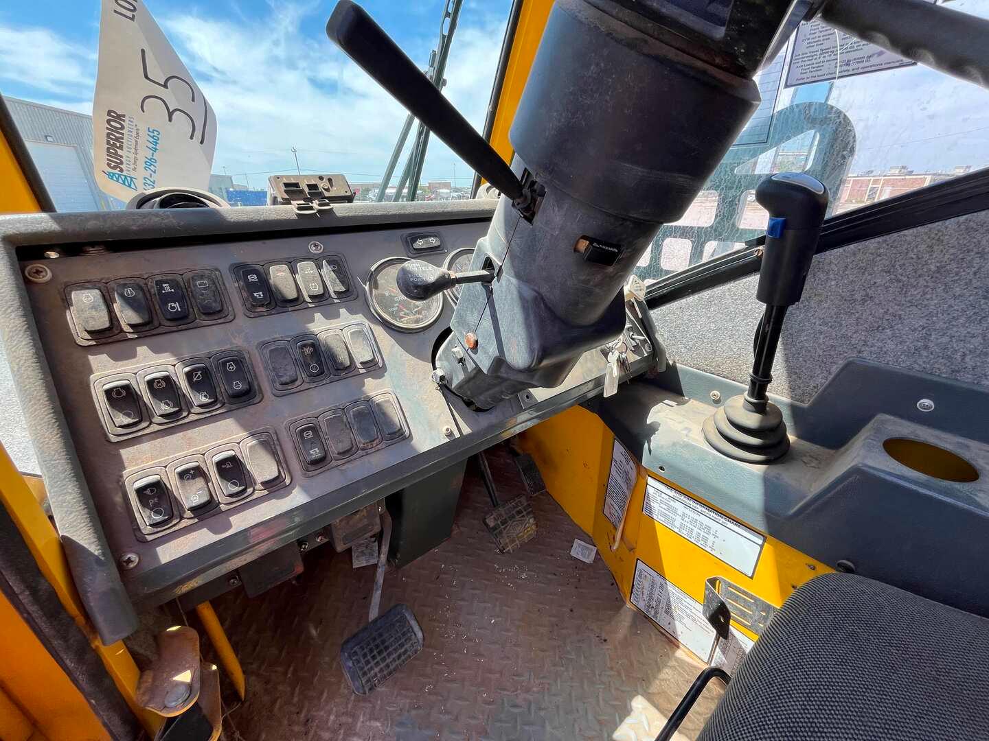 2011 GROVE TMS900E TRUCK CRANE