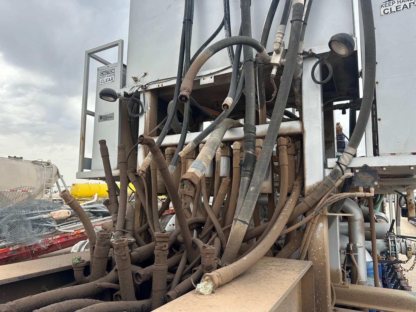2011 MERTZ MANUFACTURING OILFIELD TRAILER