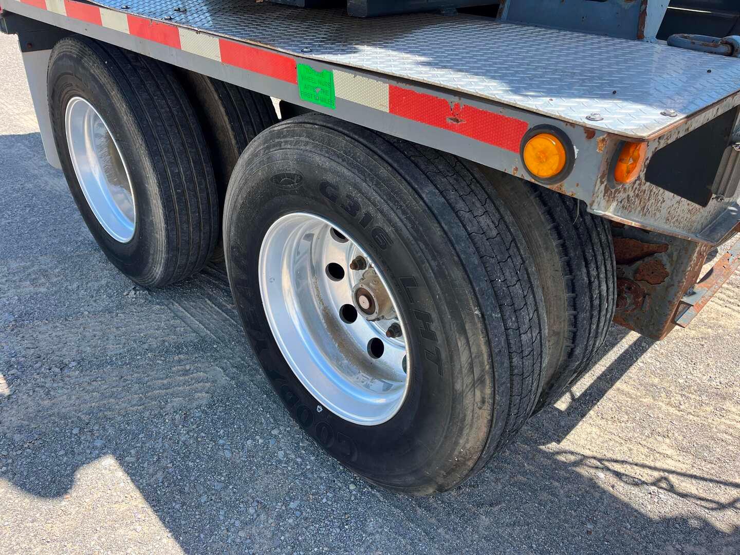 2011 GROVE TMS900E TRUCK CRANE