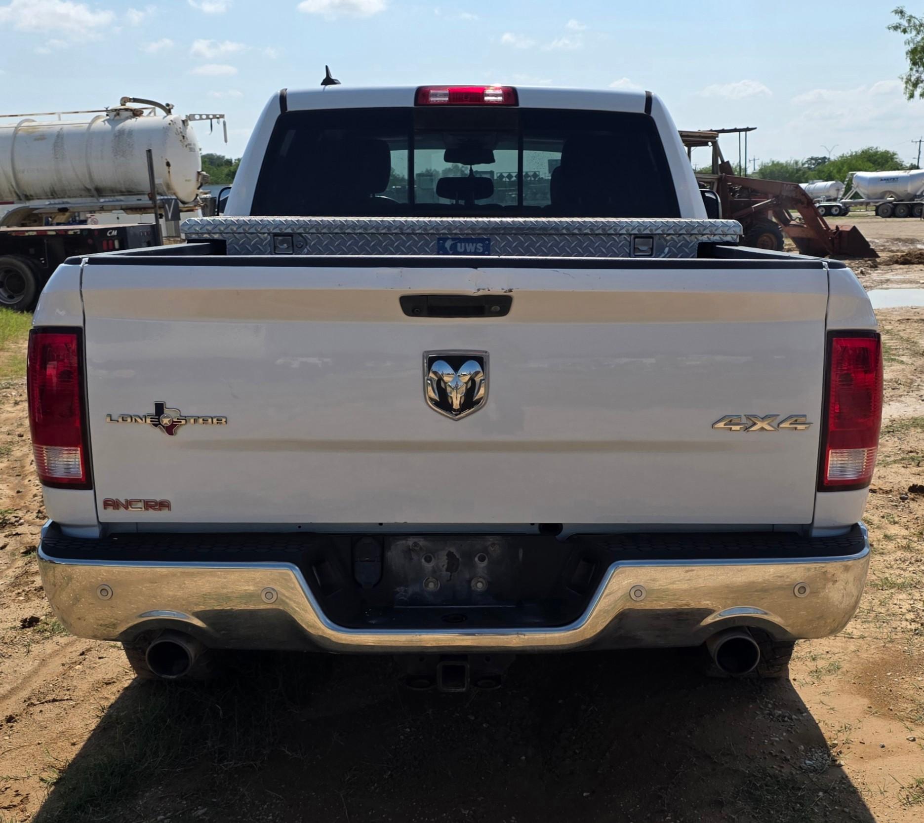 2017 RAM 1500 (INOPERABLE)