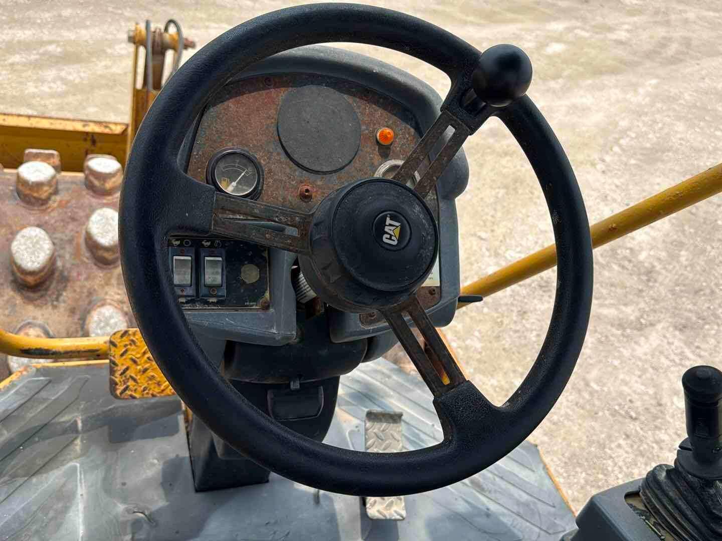 2004 CAT CP433E PADFOOT ROLLER
