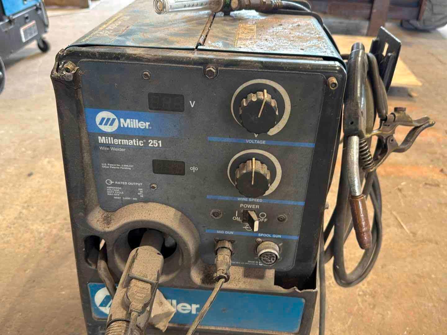 MILLER WELDER