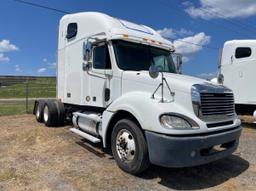 2004 FREIGHTLINER COLUMBIA