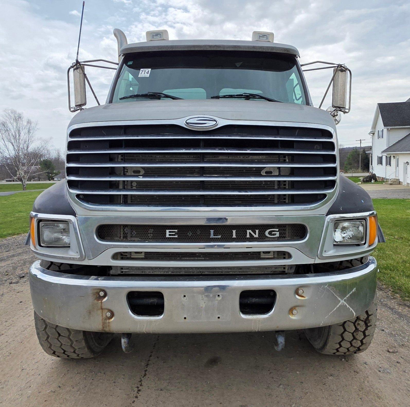 2006 STERLING LT9500 SERIES CHEMICAL TRANSPORT TRUCK