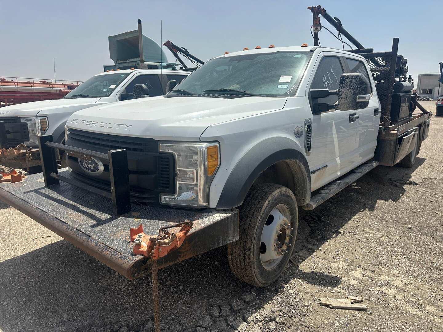 2017 FORD F-550 ROUSTABOUT