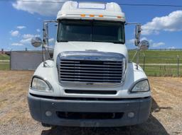 2004 FREIGHTLINER COLUMBIA